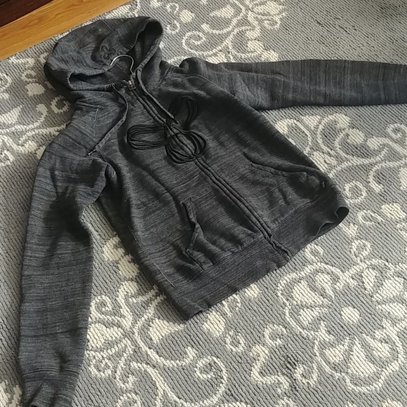 🎗️ARITZIA TNA Gray Zippered Hoodie SMALL